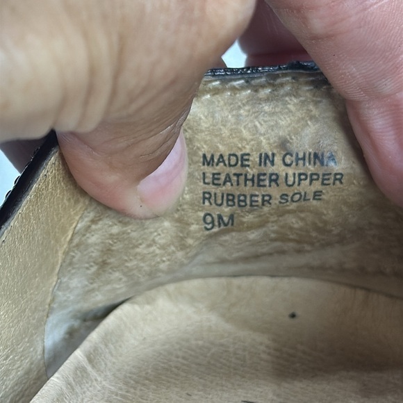 (Q7) MICHAEL KORS women's leather ballet flats, size 9M with Gold Accents - Picture 13 of 13